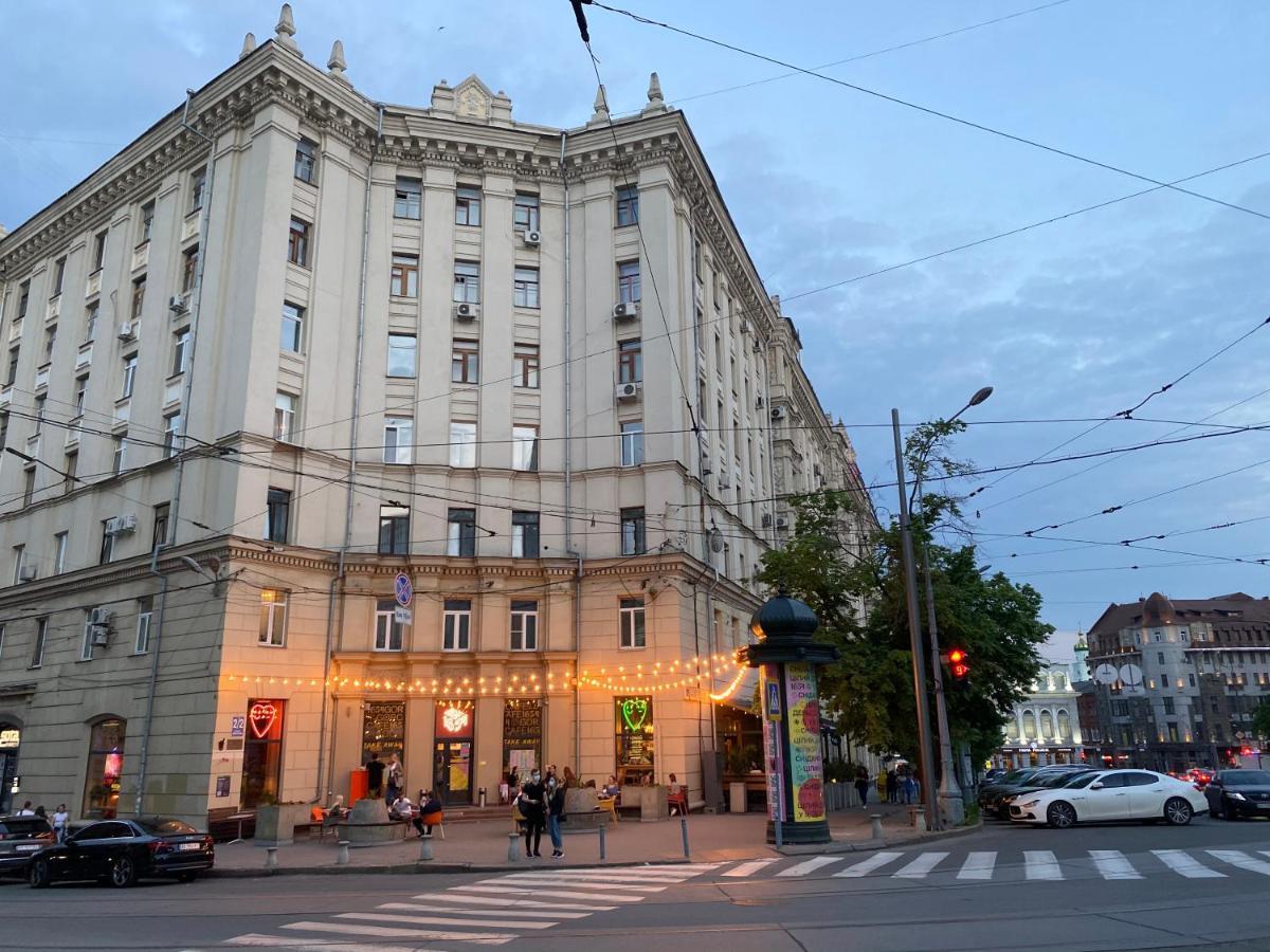 Panorama Luxury Apartment In The House With A Spire, A Historical Building In The City Centre Harkiv Exterior foto
