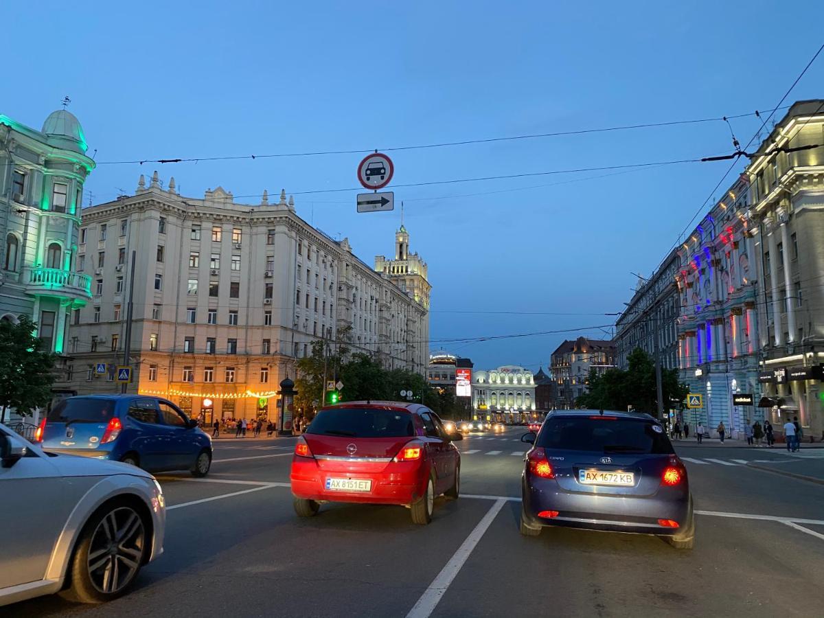 Panorama Luxury Apartment In The House With A Spire, A Historical Building In The City Centre Harkiv Exterior foto